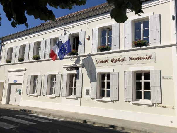 Location de benne à Esmans